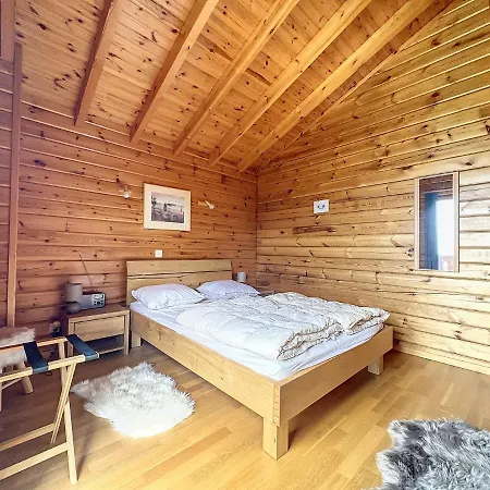Le Pouchignon L Jaccuzzi L 6pers. Chalet *