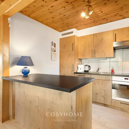 Le Pouchignon L Jaccuzzi L By Cosyhome Dağ evi